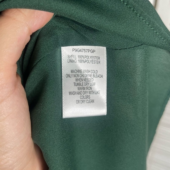 Parker Dress Green Floral Smocked Waist Flutter Sleeve NWT Size XS - Picture 7 of 8